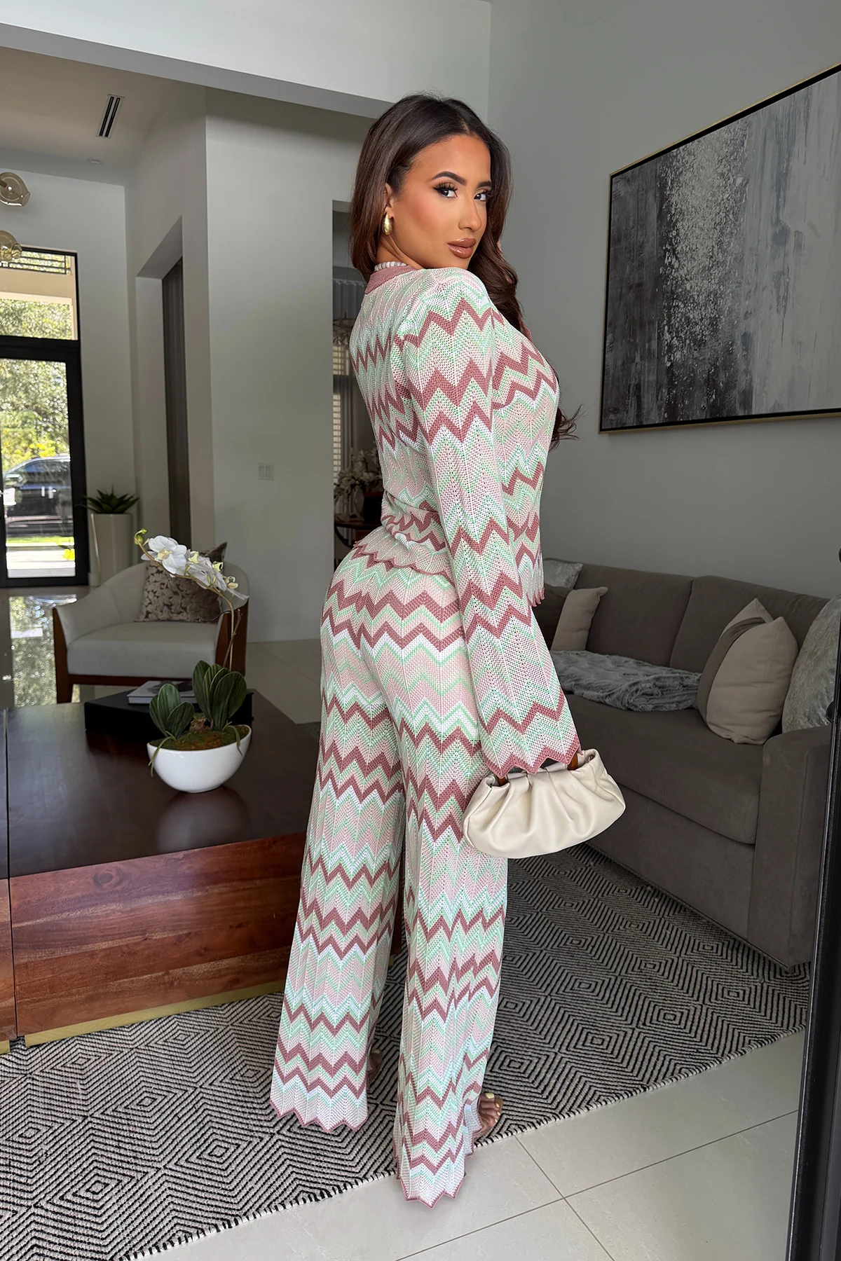 DESTINATION CHIC PANT SET - Image 2